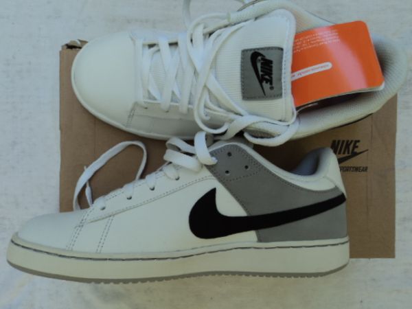 NIKE SKATES EM COURO